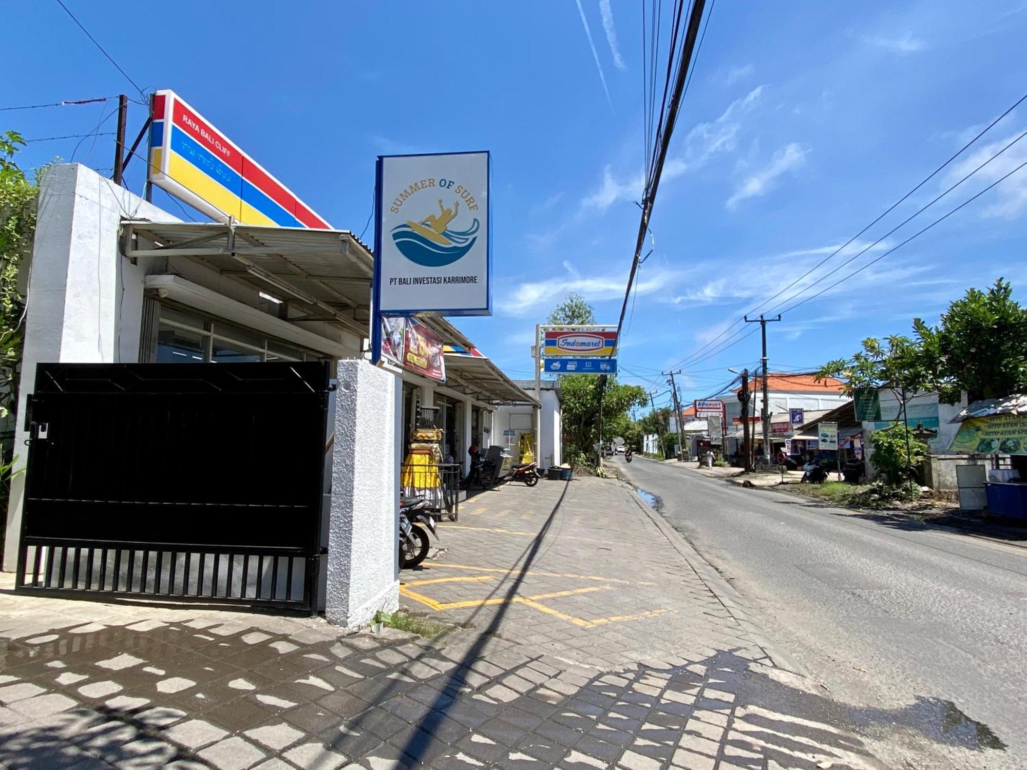 Summer Of Surf Hostel Uluwatu Ungasan Esterno foto