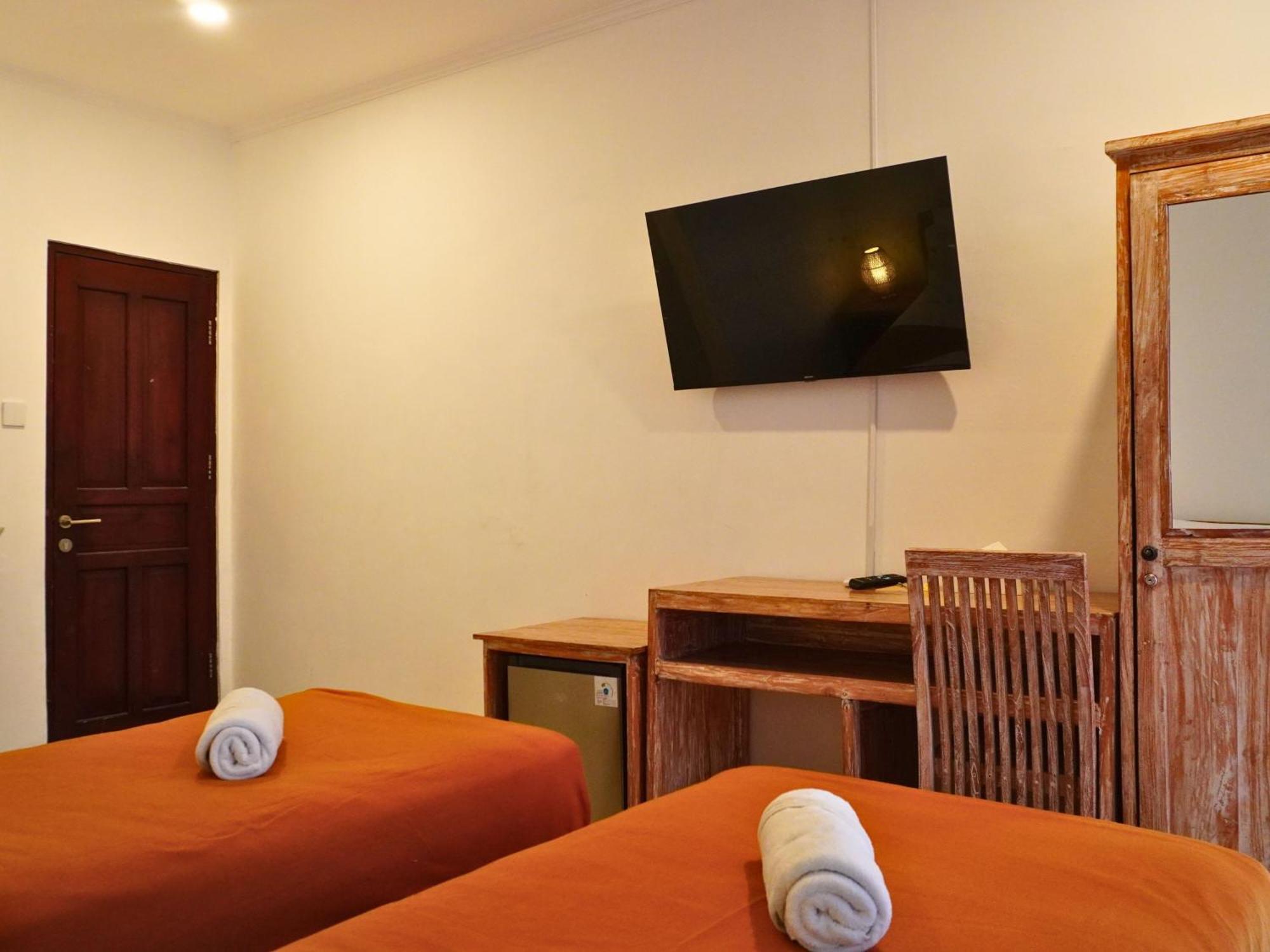 Summer Of Surf Hostel Uluwatu Ungasan Esterno foto