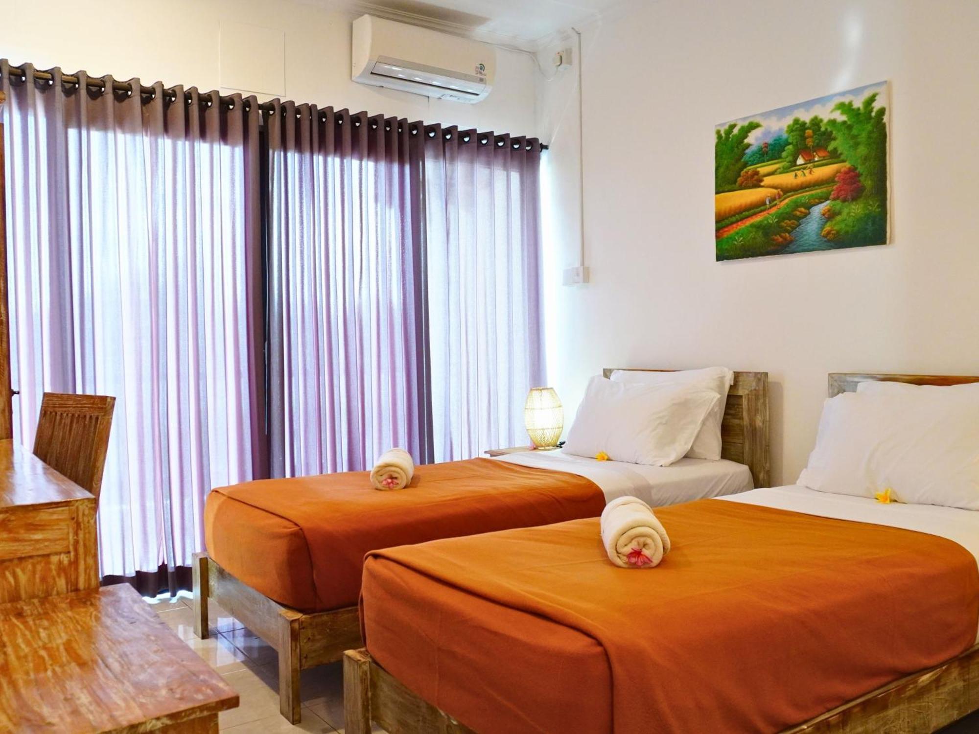 Summer Of Surf Hostel Uluwatu Ungasan Esterno foto