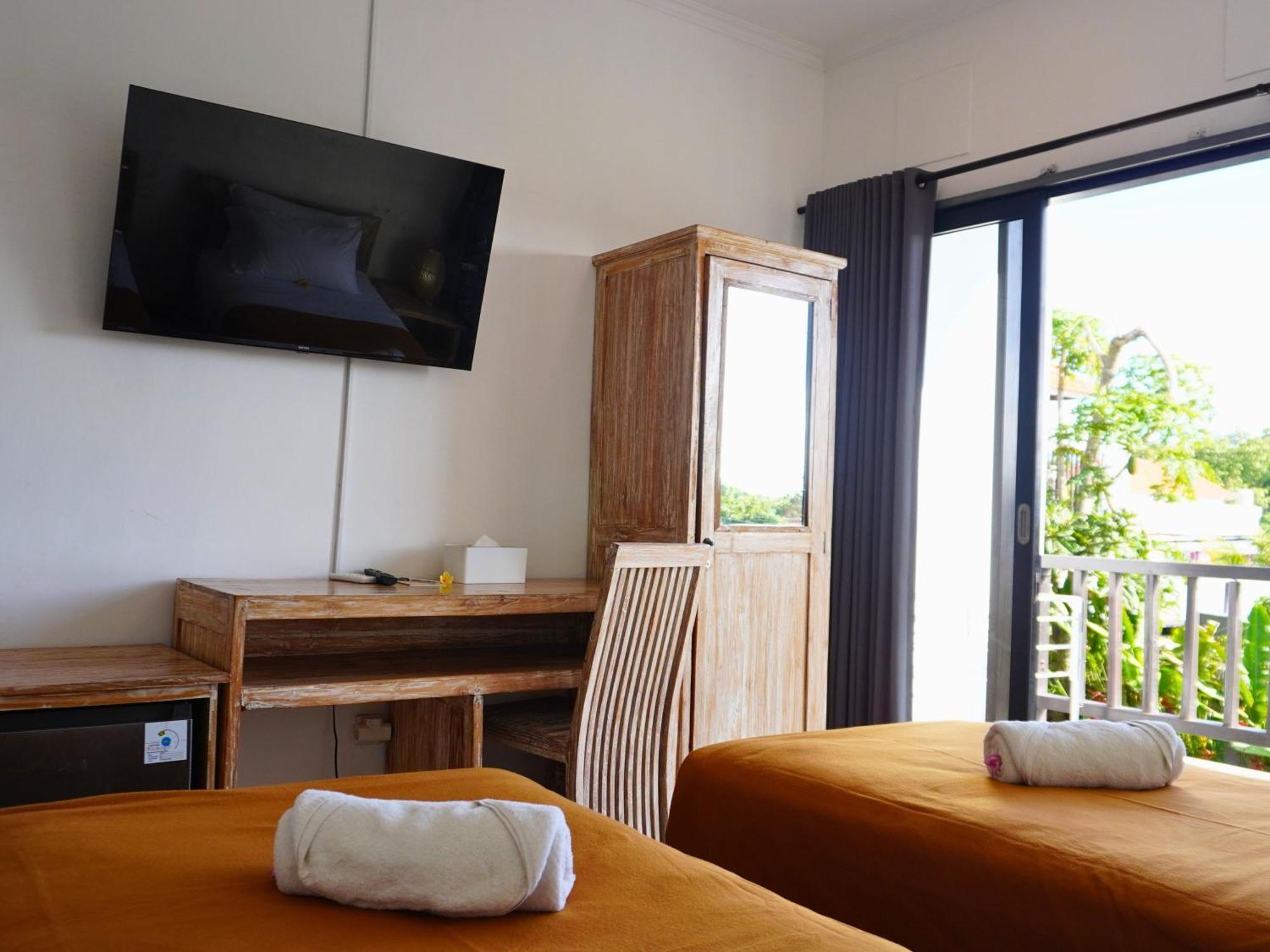Summer Of Surf Hostel Uluwatu Ungasan Esterno foto