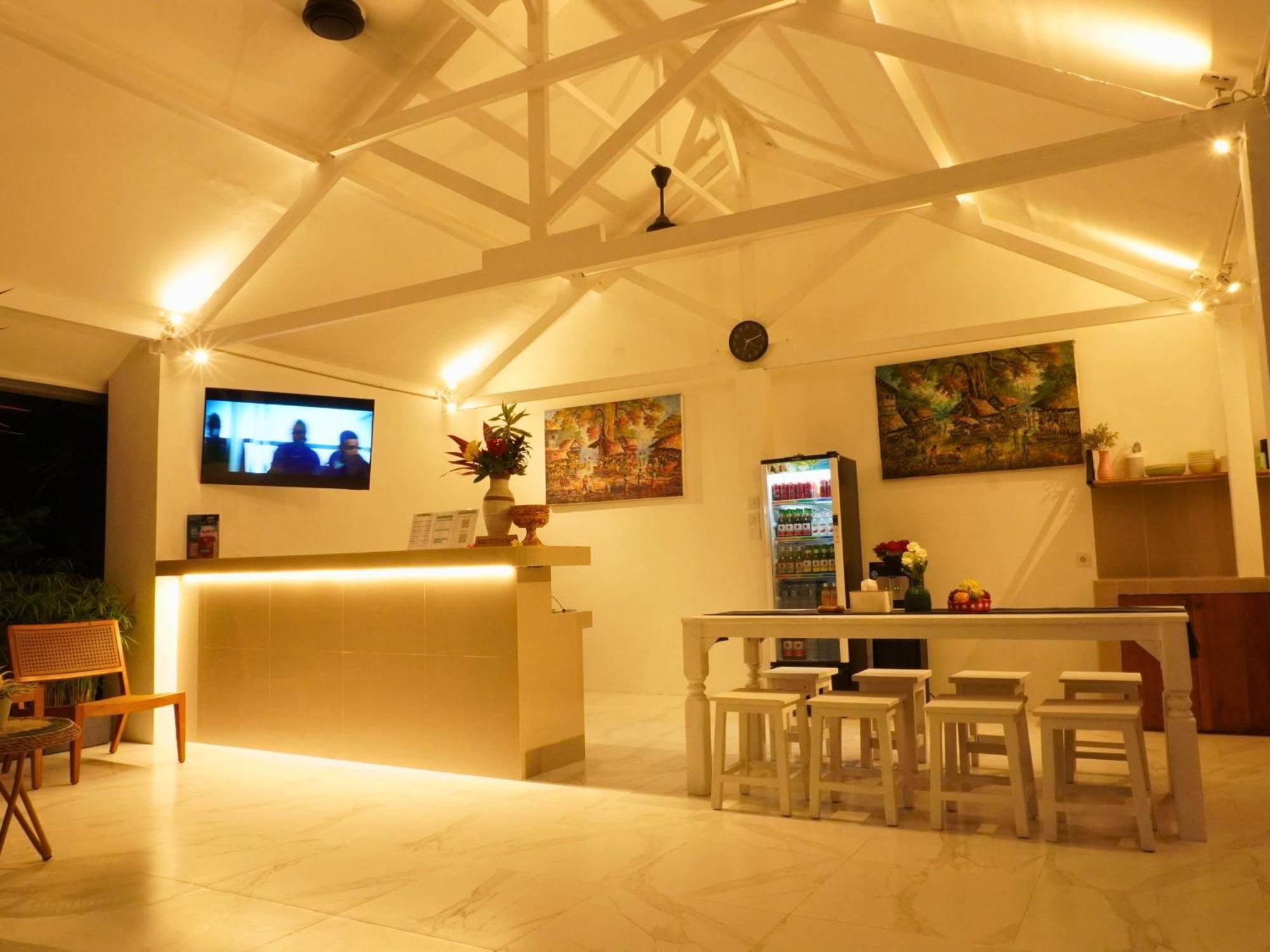 Summer Of Surf Hostel Uluwatu Ungasan Esterno foto